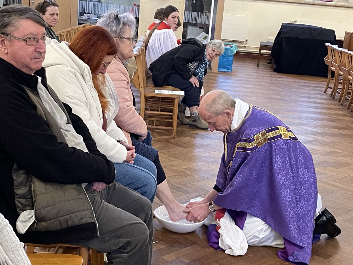 Swansea Minster tweet media