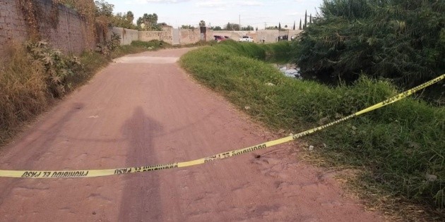 AmaneciendoMx's tweet image. Hallan sin vida a Cecilia García, buscadora de desaparecidos en Guanajuato

Cecilia García Ramblas, de 28 años, fue sustraída violentamente de su domicilio en Salamanca; cinco días después hallaron su cuerpo en…

amaneciendo.com.mx/hallan-sin-vid…

#hallan #vida #cecilia