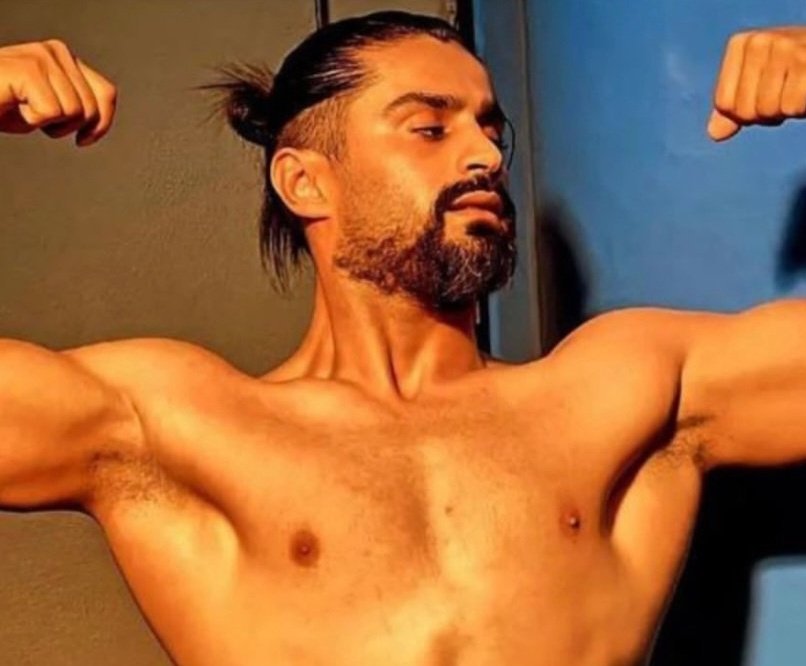 ℍ@𝕤𝕥𝕚 tweet media