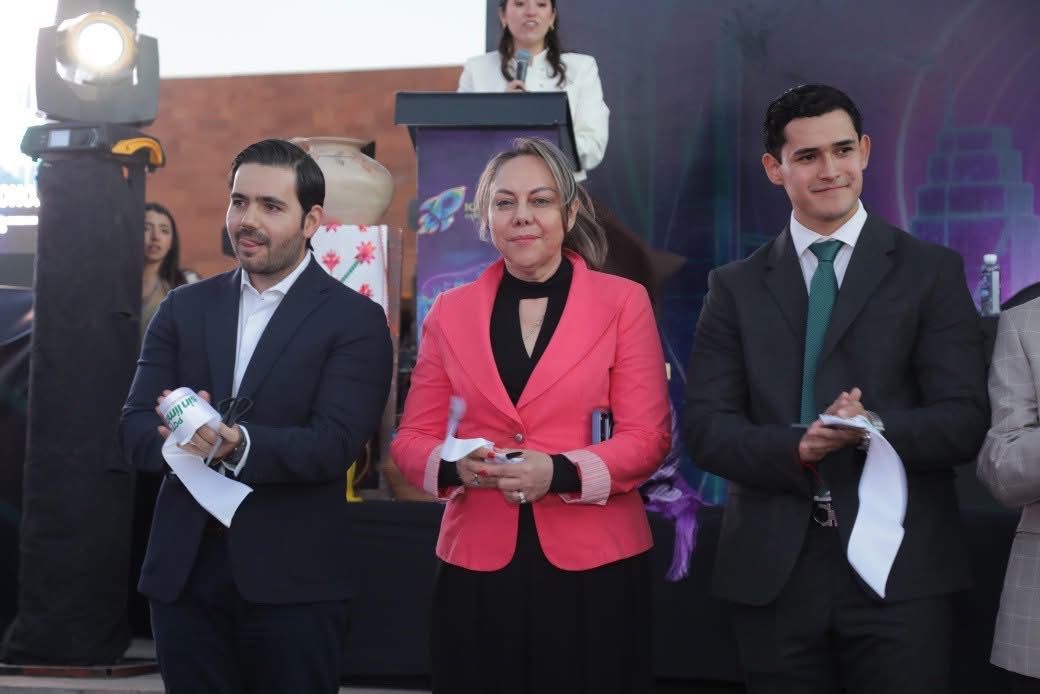 Canacosanluisof's tweet photo. Nuestro presidente, el Lic. @1MauricioMahbub , asistió al Ignite Summit 2026, un espacio que impulsa ideas y colaboración para el crecimiento económico. #CANACOSLP https://t.co/vBrbqtKpNR