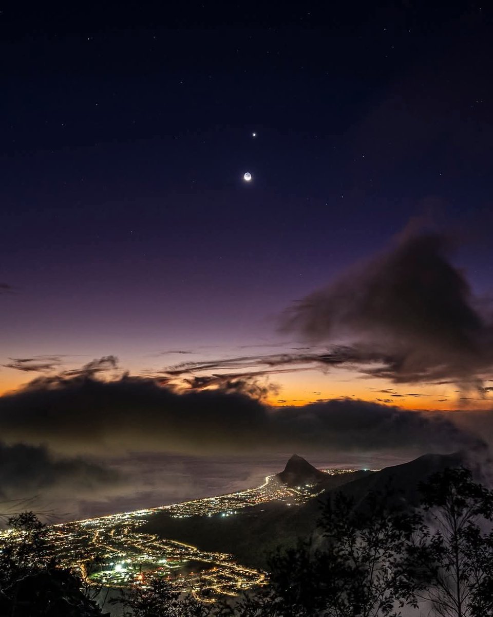 Night Sky Today tweet media