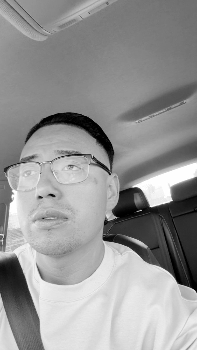 visualsbyedwin's tweet photo. Life lately https://t.co/c3dMt8nNNX