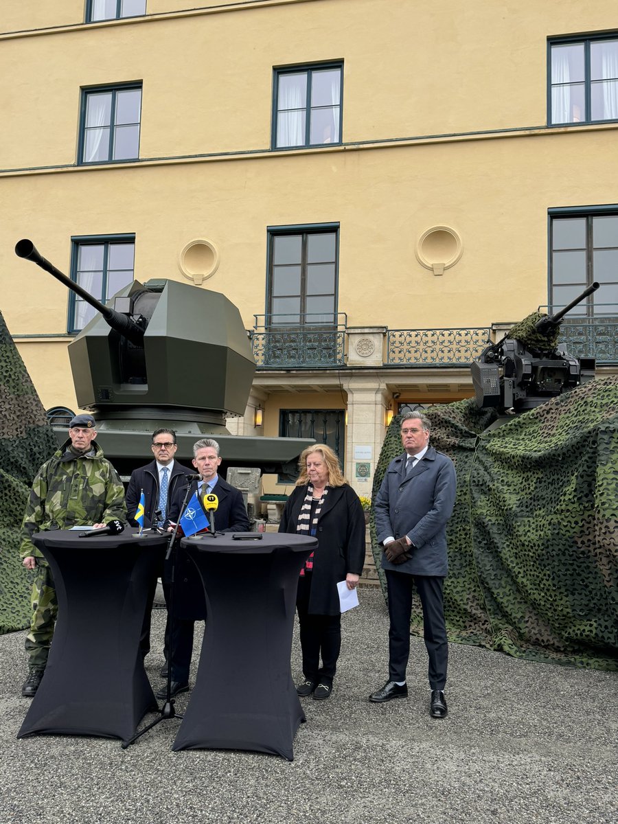 Adam Schelin tweet media