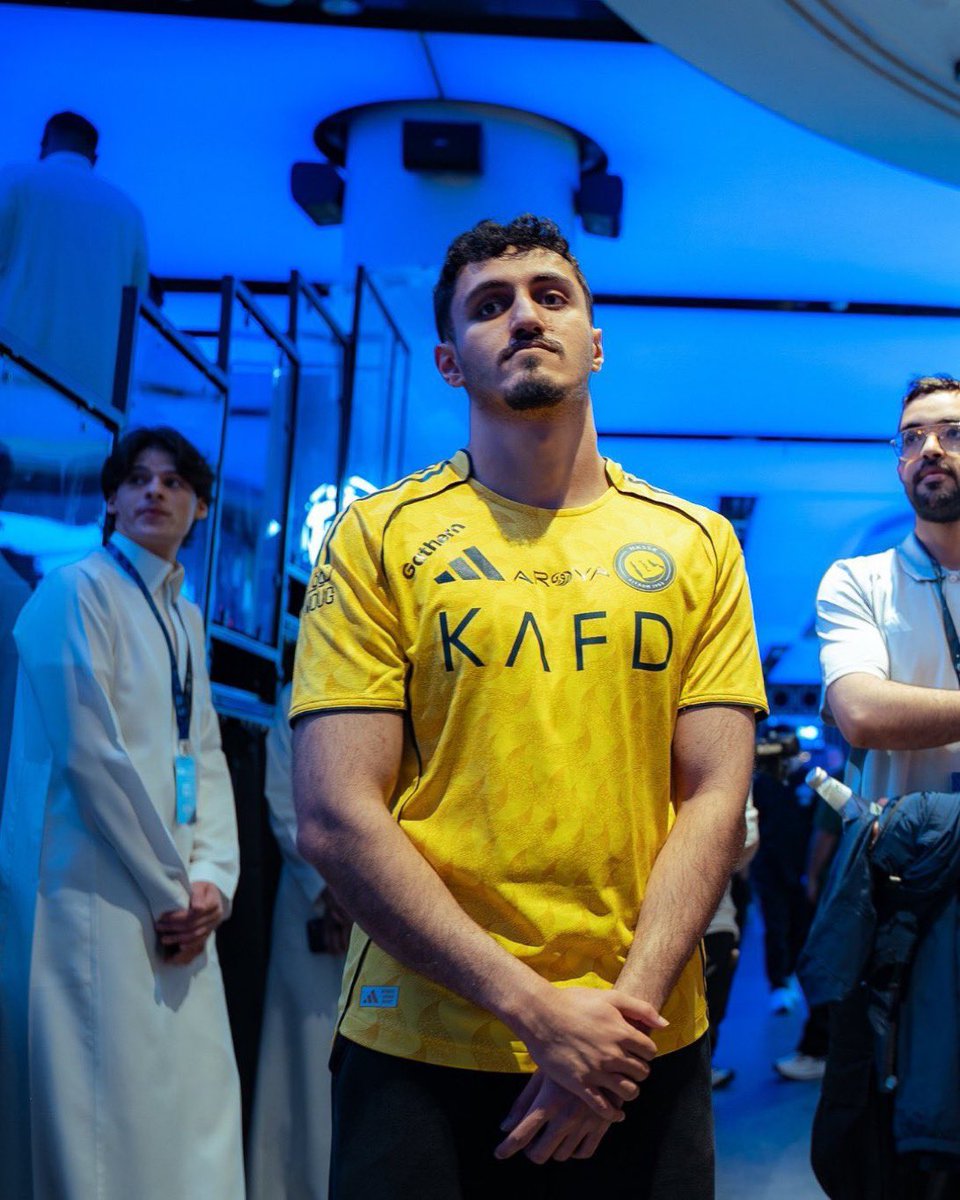 Falcon Abu Najd | ابو نجد tweet media