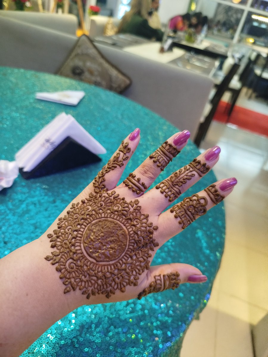 Isponthaurmi9's tweet photo. Trendy Mehendi Designs | Simple Mehendi That Looks Super Expensive | Ispontha Urmi
.
#mehendi #mehndidesign #mehendiart #henna #hennadesign #hennaart #mehendi2026 #trendymehendi #simplemehendi #minimalmehendi #elegantmehendi #luxurymehendi https://t.co/8K4G8K2S0Z