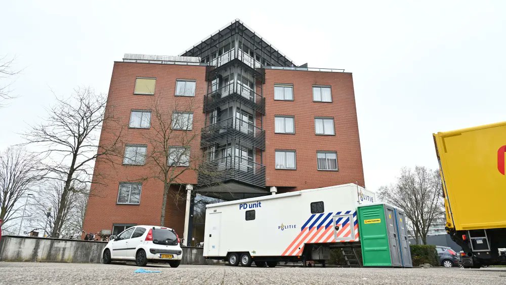 Man (33) aangehouden na vondst dode vrouw in Arnhem