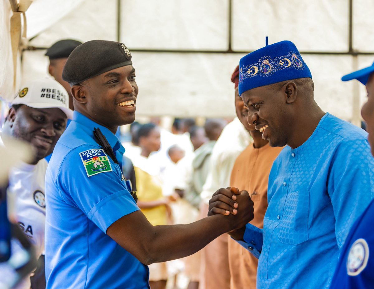 Jubril A. Gawat tweet media