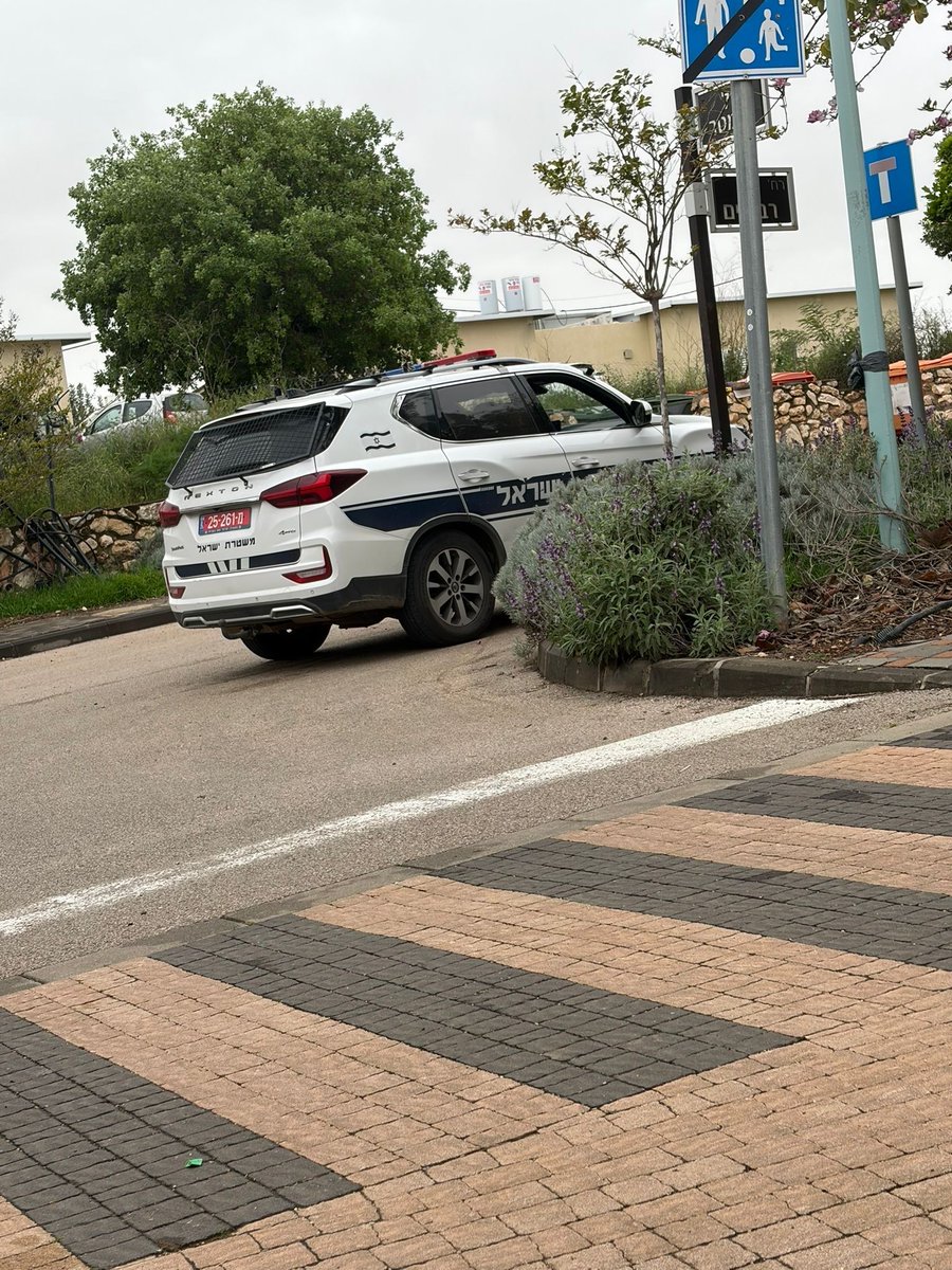 מחאת השכנים tweet media