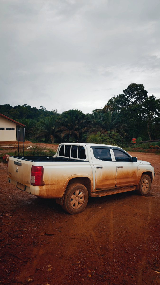 TuanPremierMasbro BONGKERSZ Komplot Terjatuh Bae tweet media