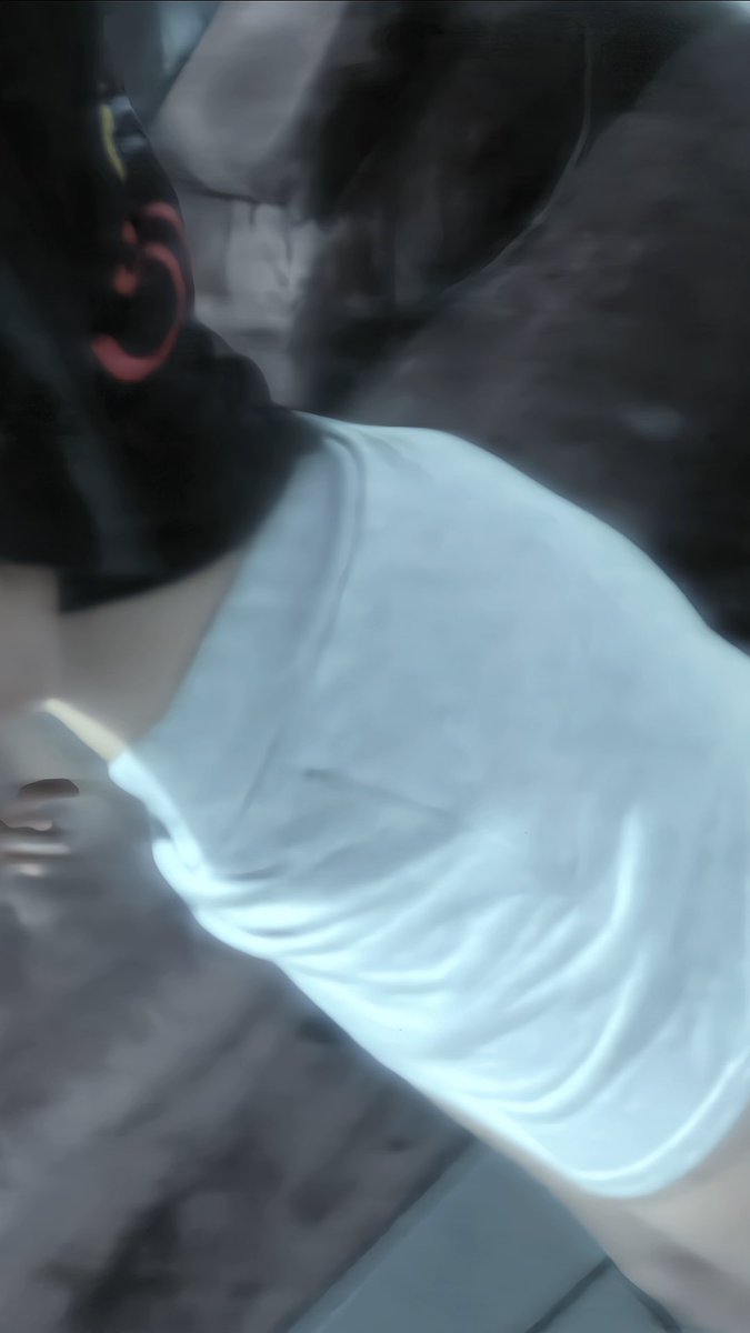 ข้าว tweet media