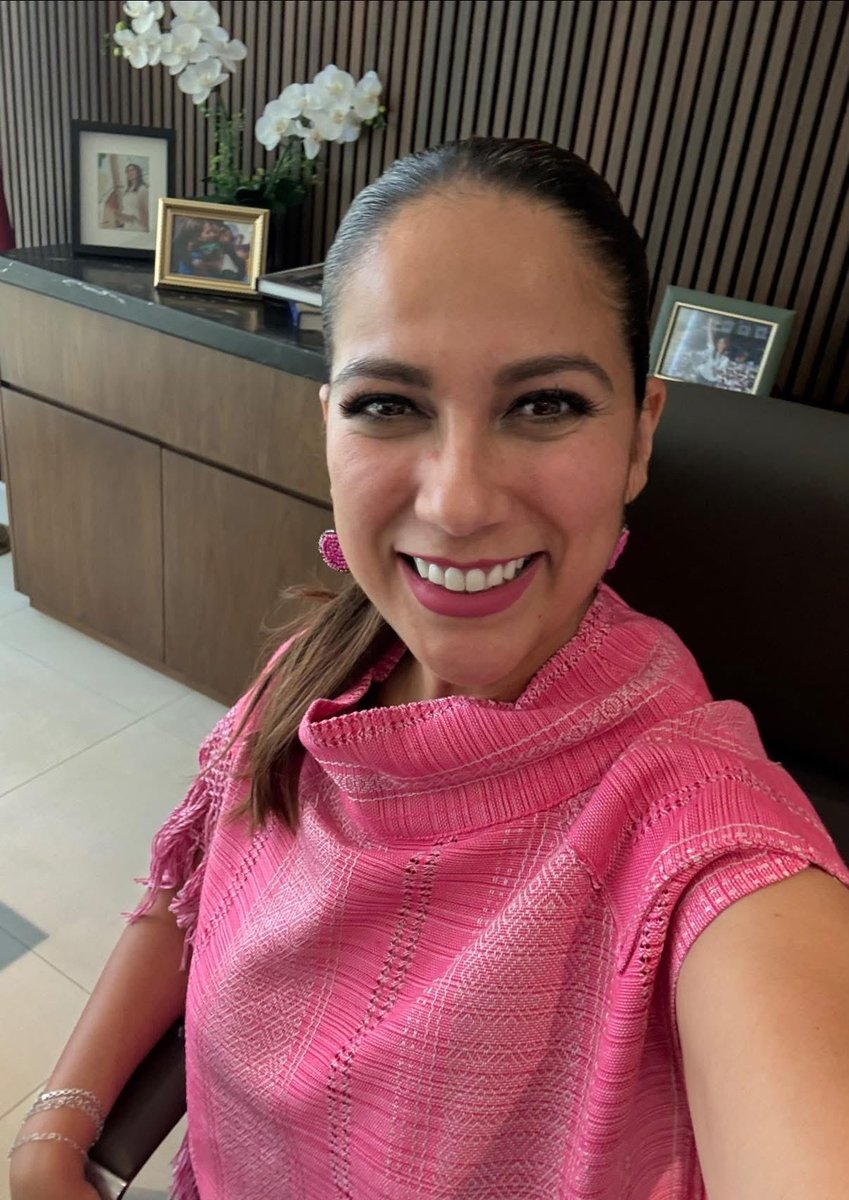 Libia Dennise tweet media