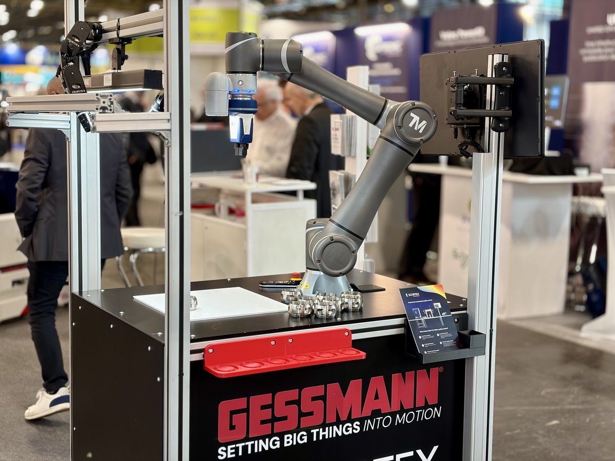 Techman Robot tweet media