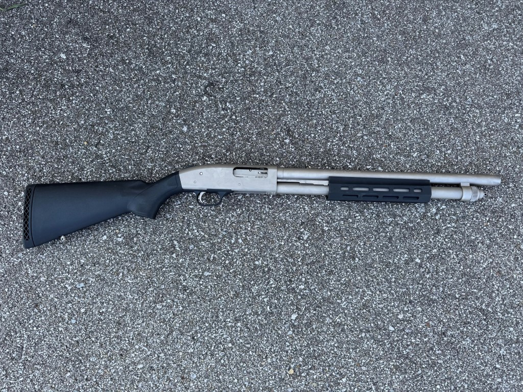Mossberg tweet media