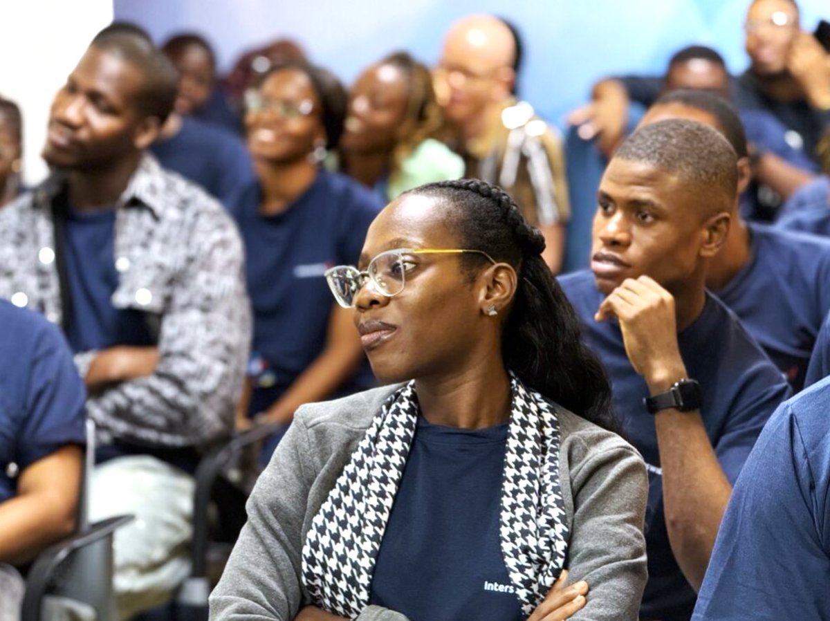 InterswitchGRP's tweet image. Giving the #ClassOf2026 the most robust #SwitchWelcome we can! 

Over 60,000 applications, rigorous shortlisting process, assessment &amp;amp; interviews, and then final selections &amp;amp; induction into the largest-ever cohort of our #InterswitchDeveloperAcademy 🚀  
 
#PeopleOfTheSwitch