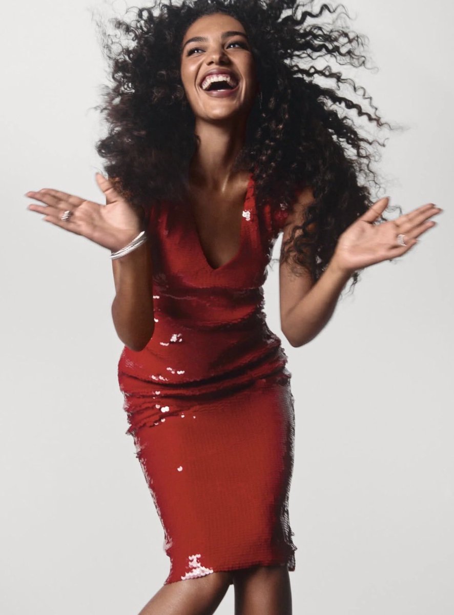 Olivia Dean Source tweet media