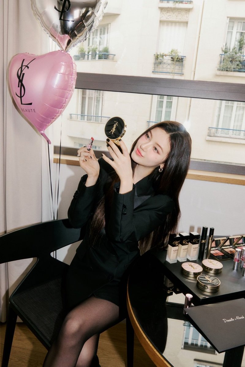 Kiara | AsaHyeon 춤 tweet media