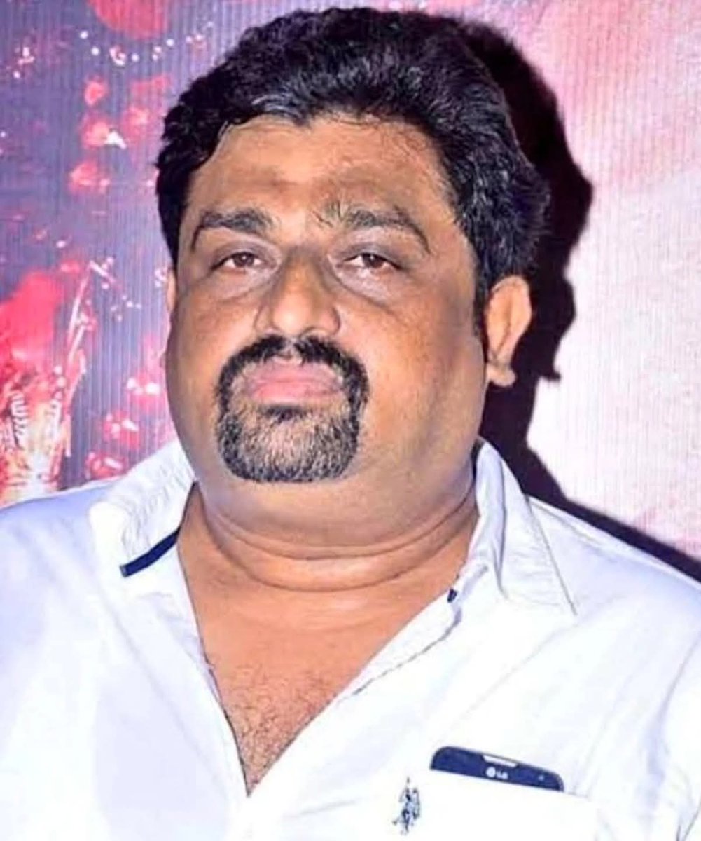 kayaldevaraj's tweet photo. April 2nd
#Mynaa Producer #JohnMax Birthday
#HappyBirthdayJohnMax
#HBDJohnMax https://t.co/Xt4YT0tpla