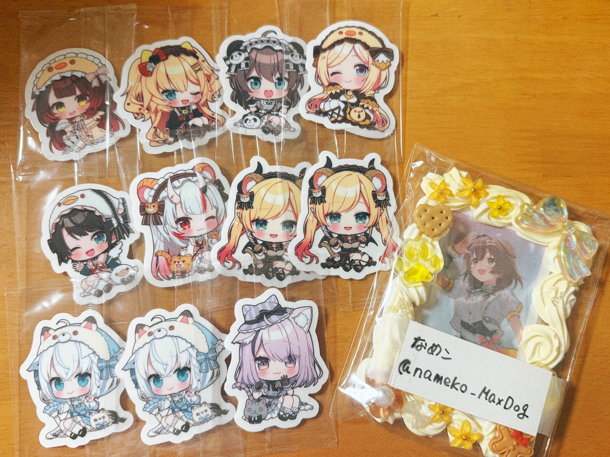 なめこ tweet media