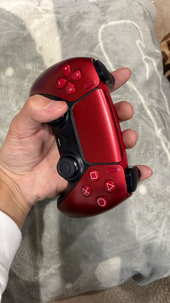 RED_drift tweet media