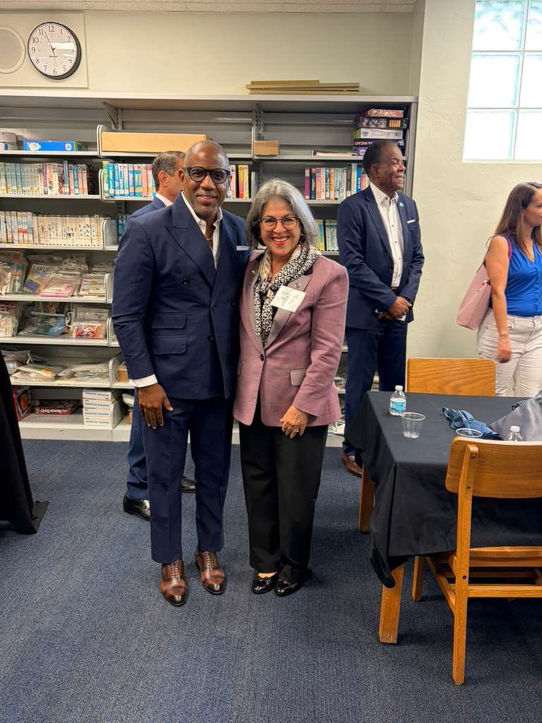 Dr. Steve Gallon III tweet media