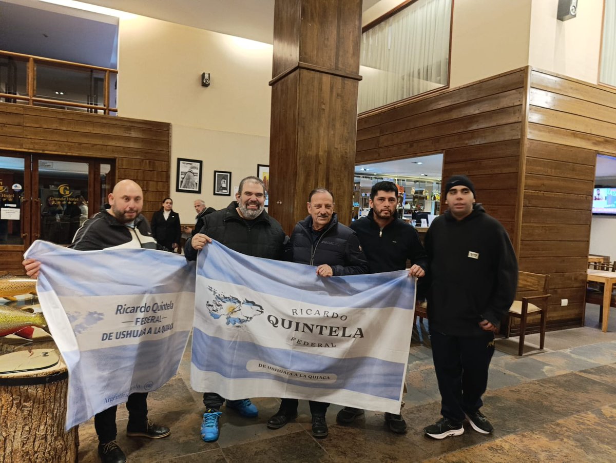 lucaslunahcd's tweet photo. El armado de la mesa política y federal en la Patagonia bajo la impronta de Quintela es un gesto simbólico de "unión de extremos" geograficos.
Representa un eje federal q conecta el Norte G. con el Sur profundo, bajo la bandera de la just. Social y la resistencia al centralismo. https://t.co/wQ4KRix2xc
