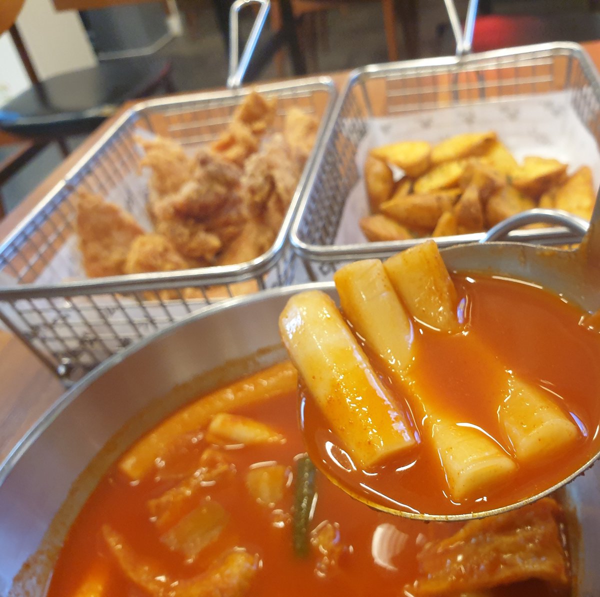 ┏ °🅚ㅅ🅨° ᩭᘏᗢ แม่ปังปัง tweet media