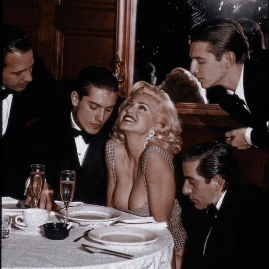 𝑀𝒶𝒾𝓇𝓊𓍯༘⋆ tweet media