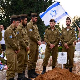 JUST IN🇱🇧❌🇮🇱🔥 Israeli army losses hundreds of Soldiers, 134 Merkava tanks, 10 Drones, and 4,000+ bombs in just 3 week of Israel-Hezbollah War.

🚨Israel suffering huge losses of $1.2 billion worth bombs, radars, and tanks.