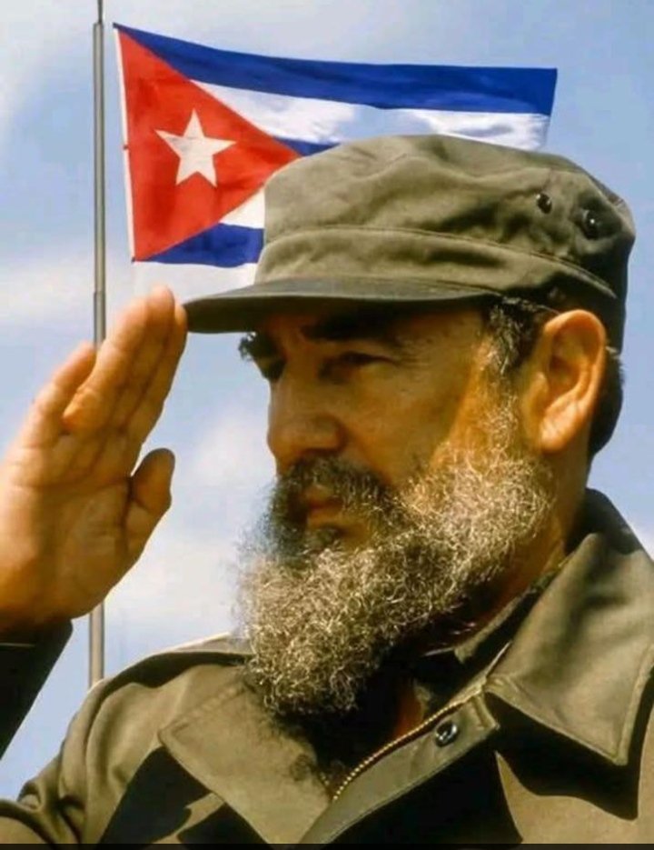 #100AñosConFidel