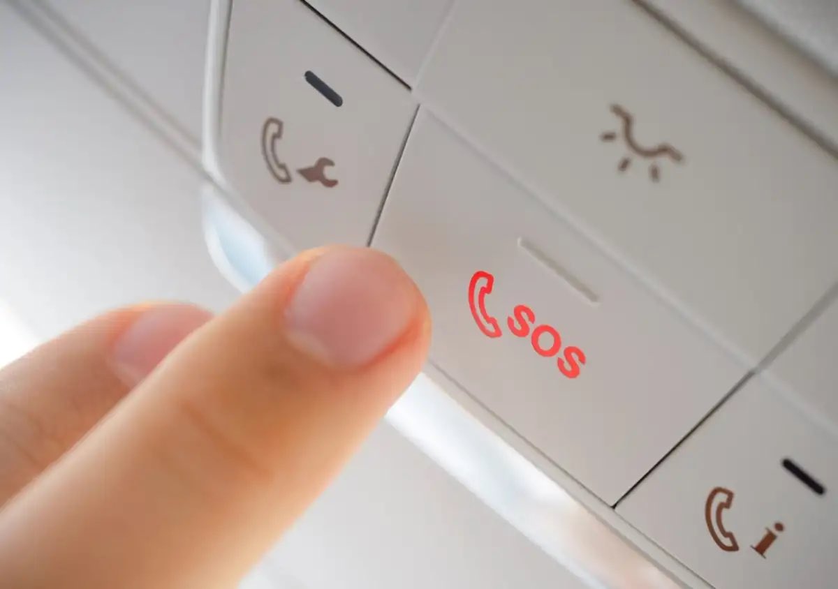 إلكتروني tweet media