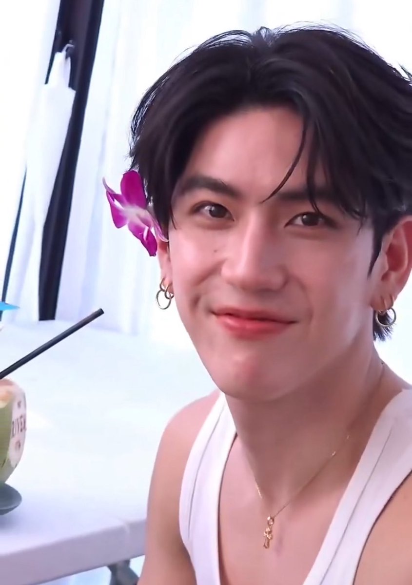 jai ⪩. .⪨ tweet media