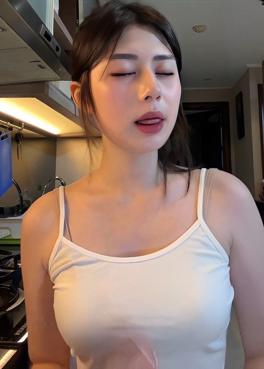 bahanbuatmalam2's tweet photo. lyd 🥵🥵 https://t.co/EXQfcsl7Yp