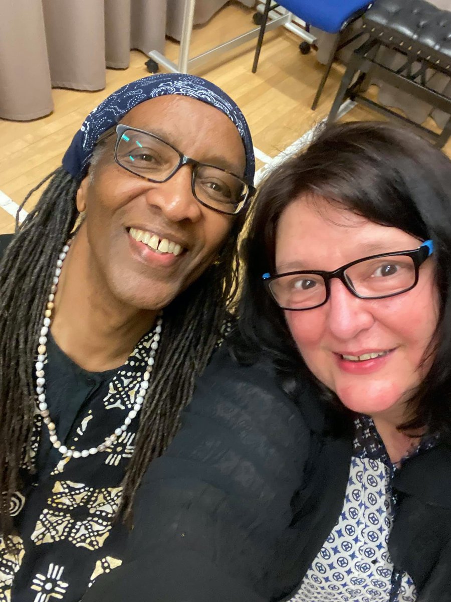 Eugene Skeef tweet media