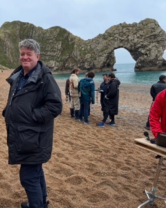 All Screens tweet media