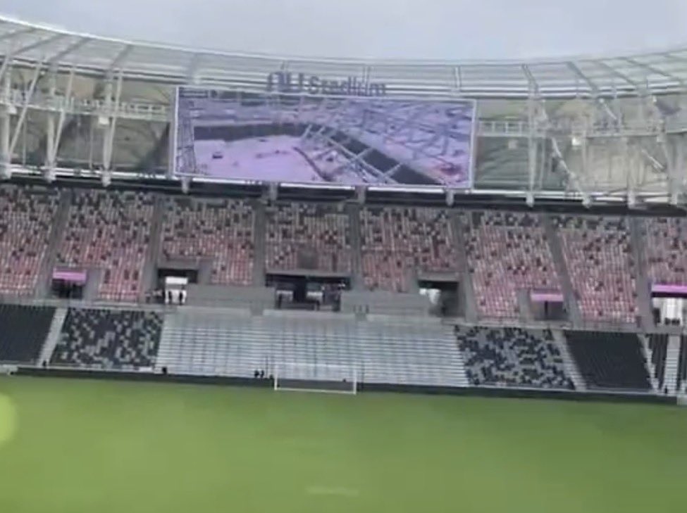 cheese 🟧🟦 #Neymar2Cincy tweet media