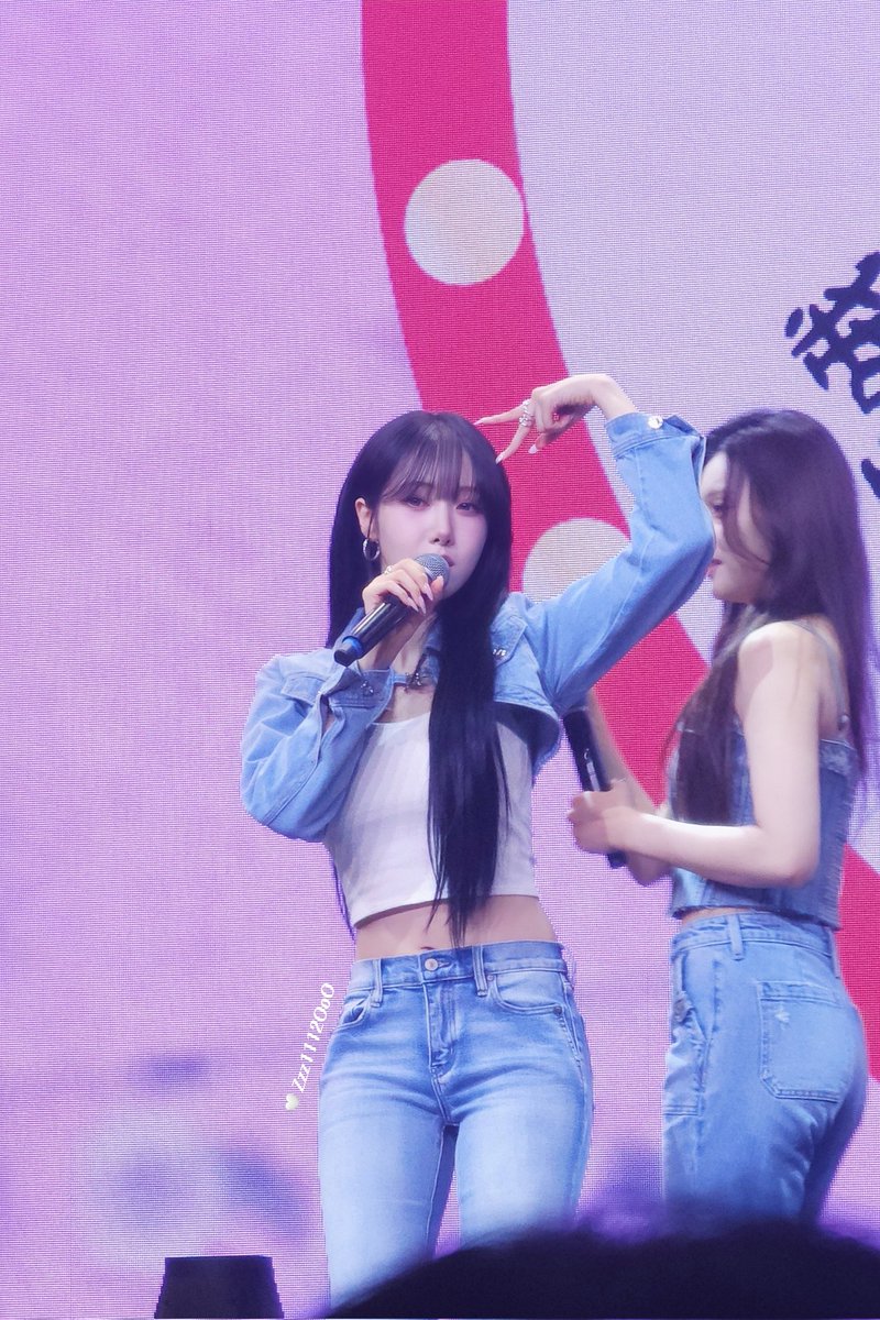 Crblile's tweet image. 260328
VIVIZ Sinb like a kitten~
#VIVIZ #SINB #황은비 #비비지