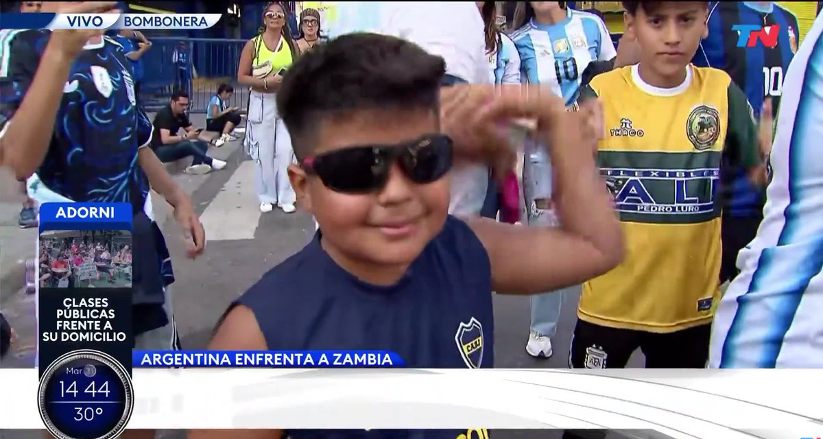 El 9 de Kazajistán tweet media