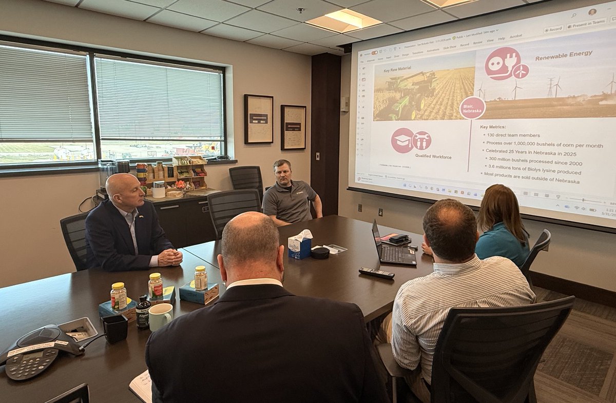 Senator Pete Ricketts tweet media