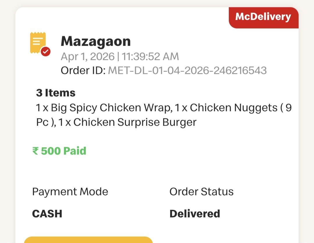 DeepakMahida3's tweet photo. @mcdonaldsindia this is the 2nd time i had received cold product I had call the store 3 times how long my odear will br delever she told 5min but I had received after 40min and the delivery boy was like sir please take the odear dont do compliment worst @mcdonaldsindia https://t.co/X8rN9unQiV
