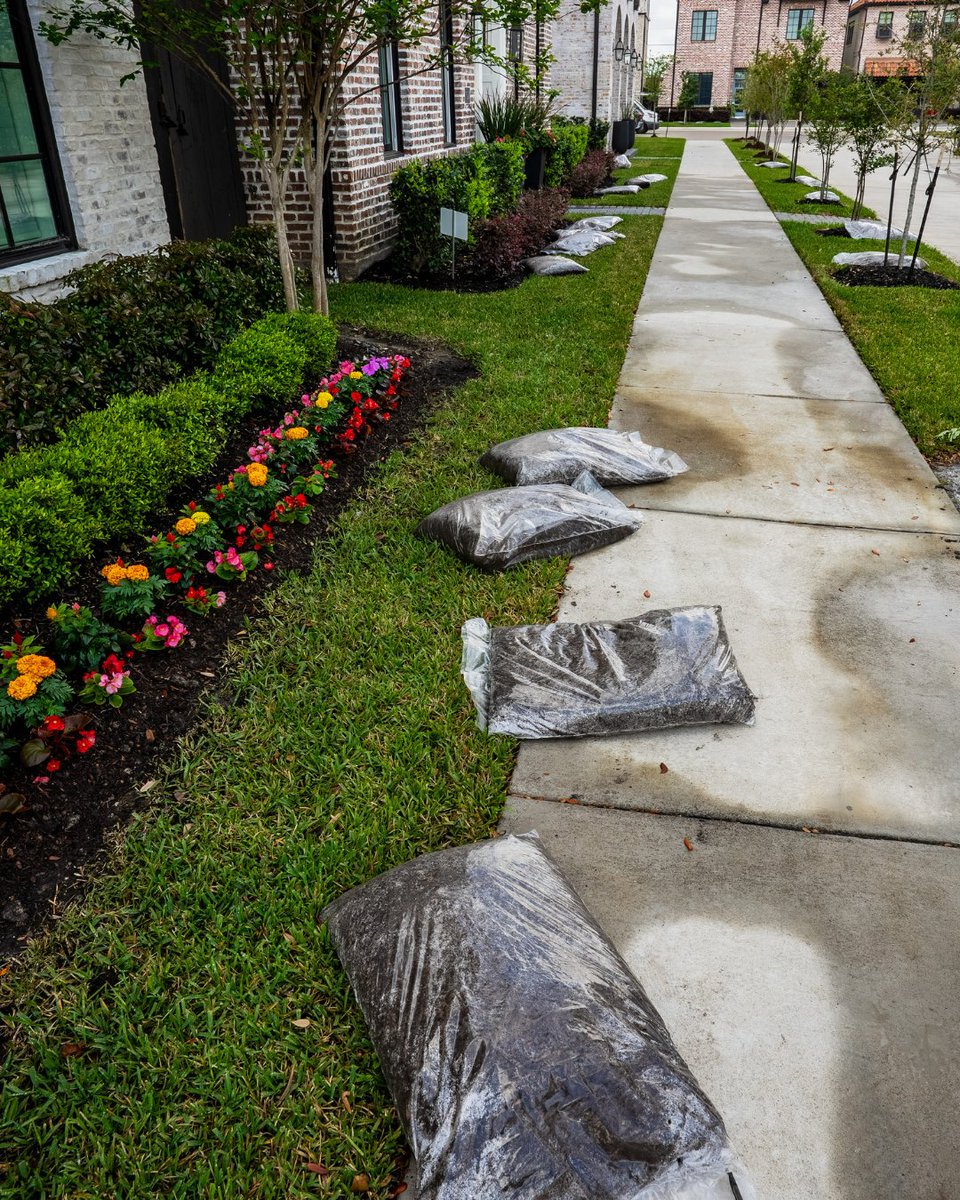 Hogue Landscape Services tweet media