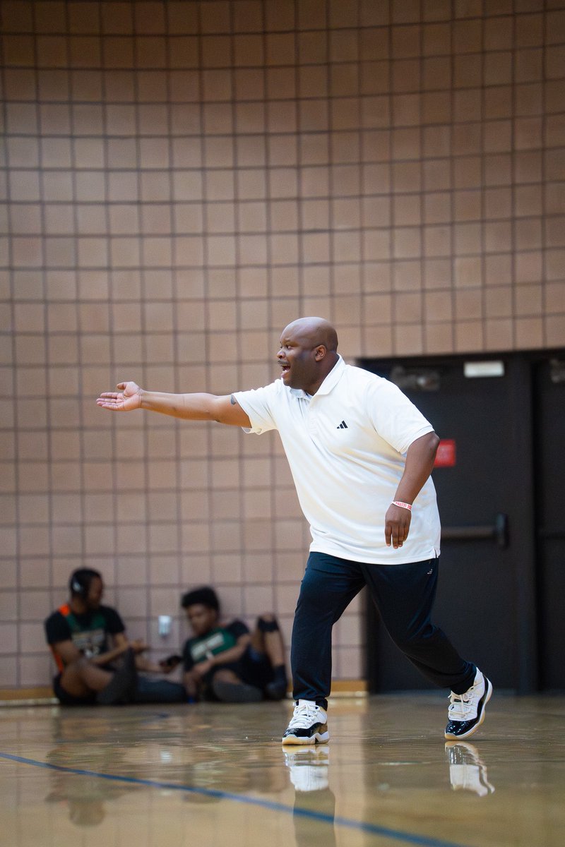 YagBallers tweet media