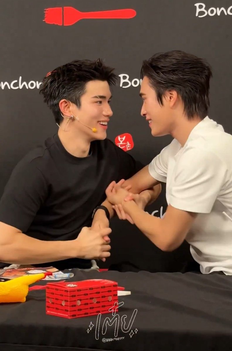 𝑹𝒊𝒏𝒊 ᵏʰⁿ tweet media