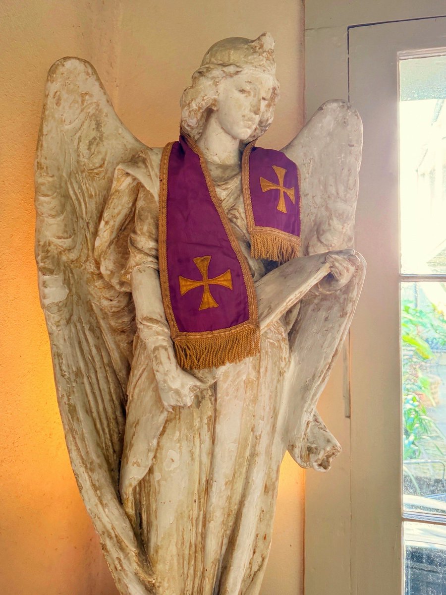 DavidMora's tweet image. “Be an angel to someone else whenever you can, as a way of thanking God for the help your angel has given you.” – Eileen Elias Freeman 👼🏻💜

#NewOrleans