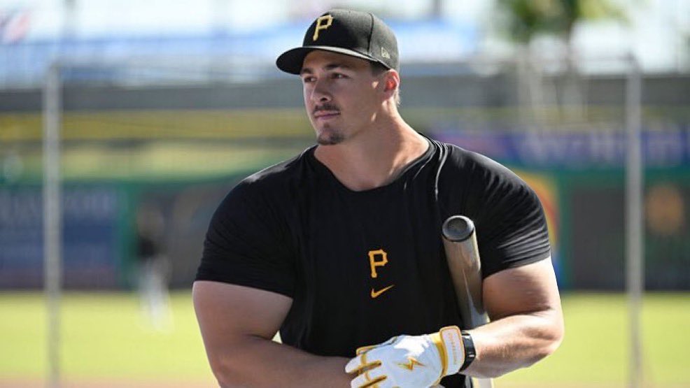 Penguins Jesus tweet media