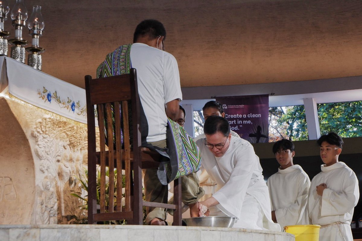 Evening Mass of the Lord’s Supper