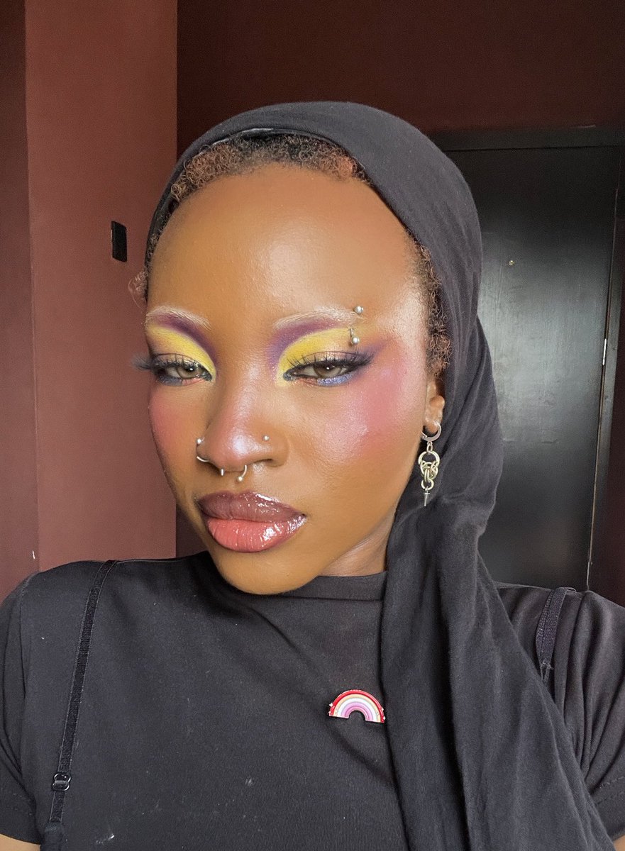 Zarah 👩🏾‍❤️‍💋‍👩🏾 tweet media