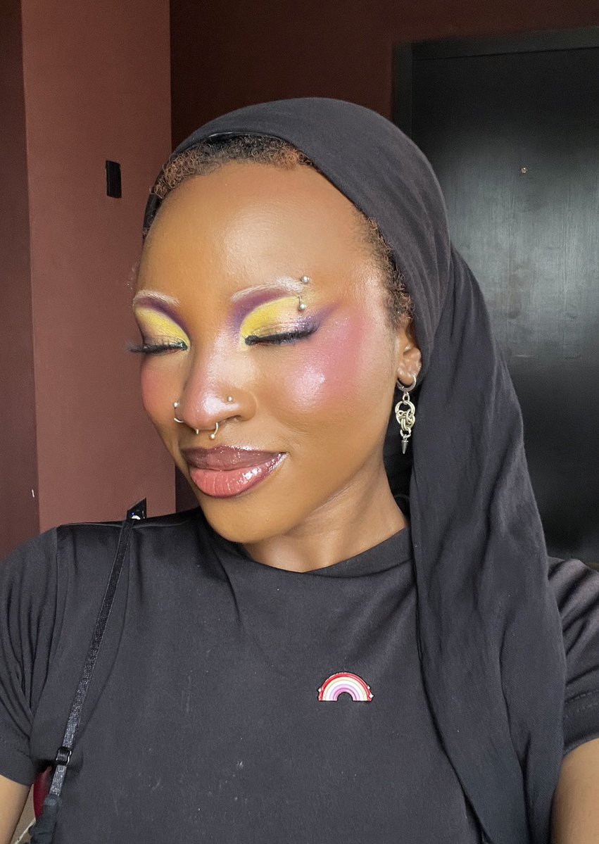 Zarah 👩🏾‍❤️‍💋‍👩🏾 tweet media