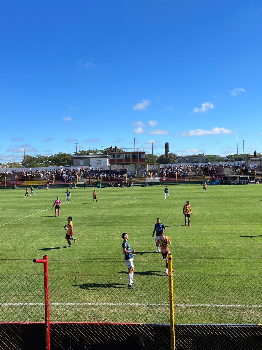 Santi Pereira tweet media