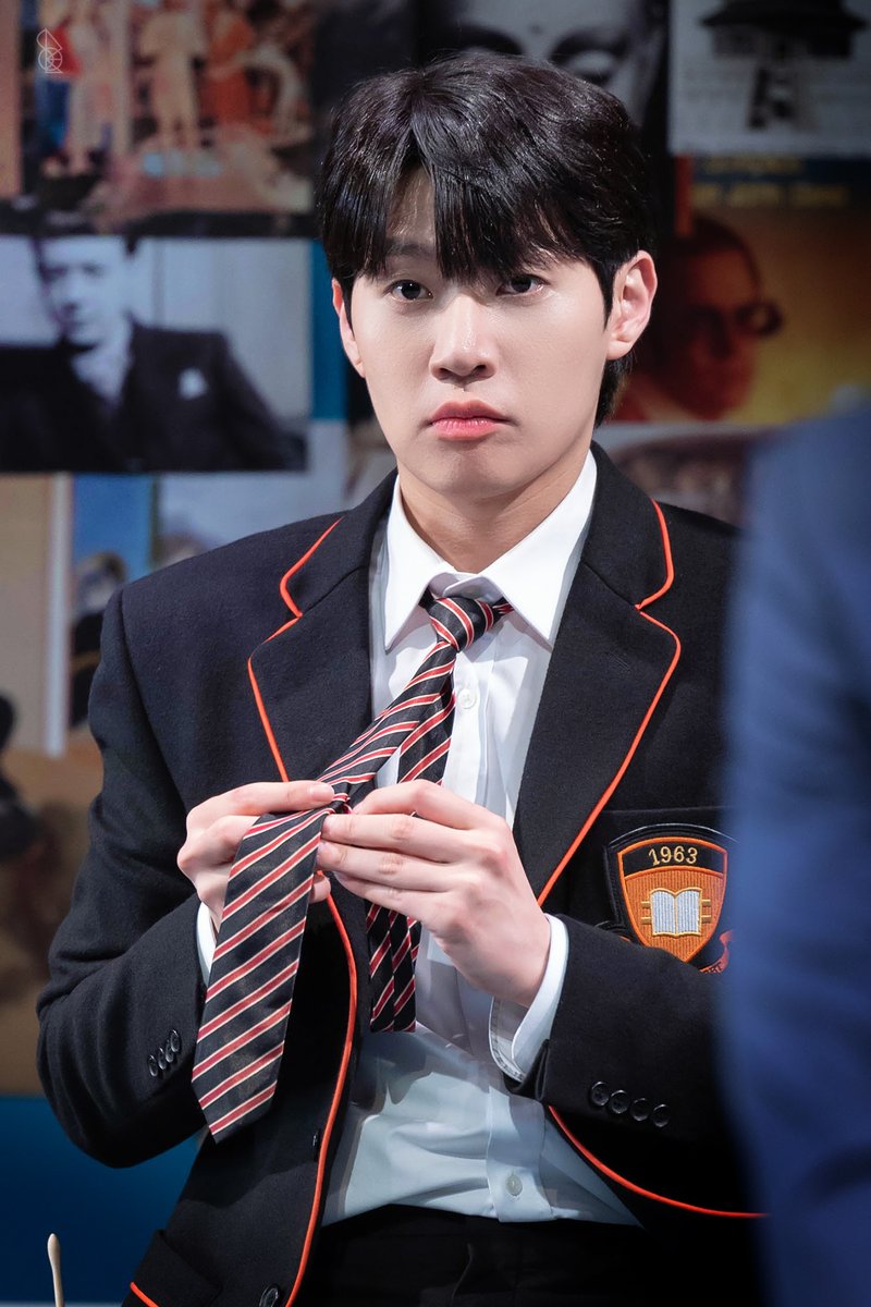 Oвєℓιѕк tweet media