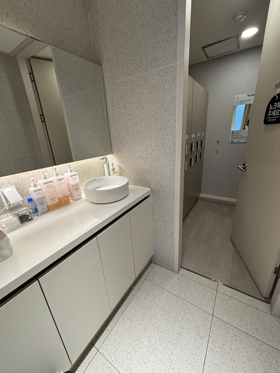 nina🎄顔の脂肪移植DT中🇰🇷 tweet media